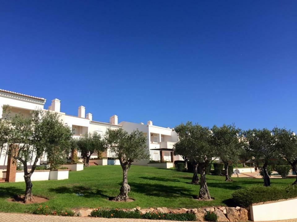 Casa Violeta Villa Mexilhoeira Grande Eksteriør billede